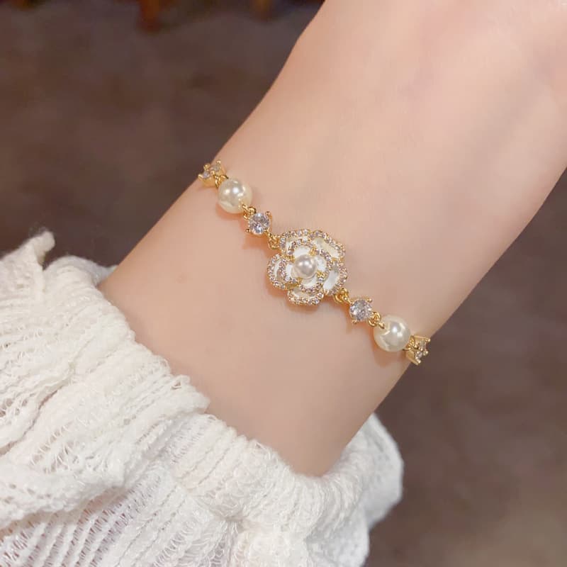 Kunlun Jade Terrace · Bracelet — alternate view
