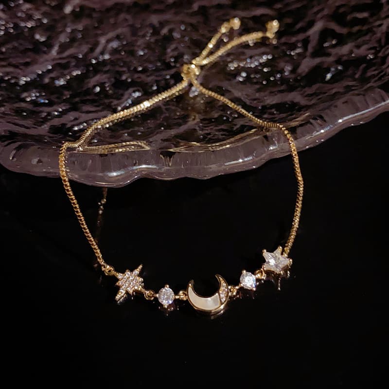 Jade Pool Gold Strand · Bracelet 3