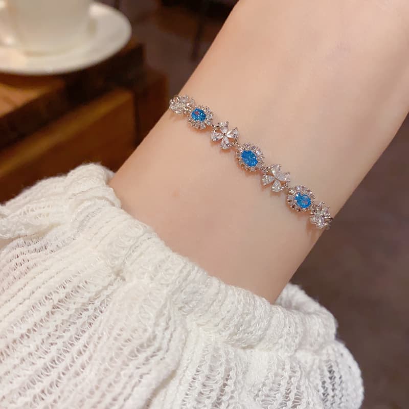 Floating Jade Mountain · Bracelet 4
