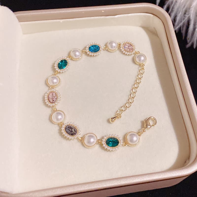 Pillar of the Sky · Necklace 4