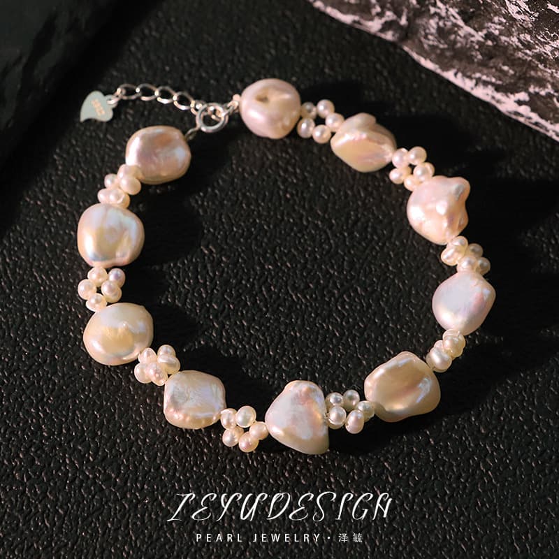 Wave Dancer · Bracelet 2