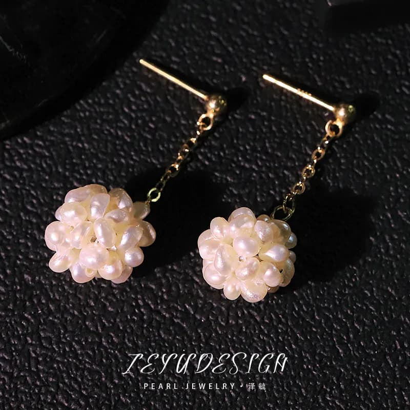 The Soft Return - Earrings - MythRealms pearl jewelry