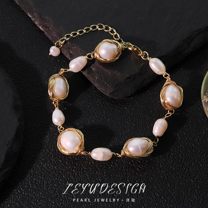 Golden Pearl Bracelet 2