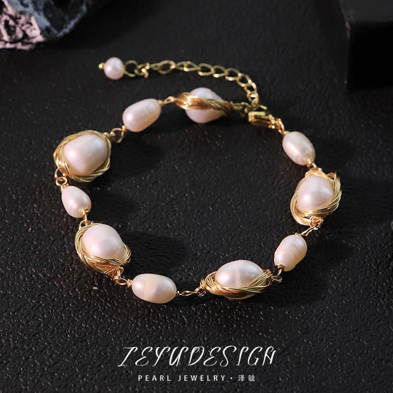 Golden Pearl Bracelet 3