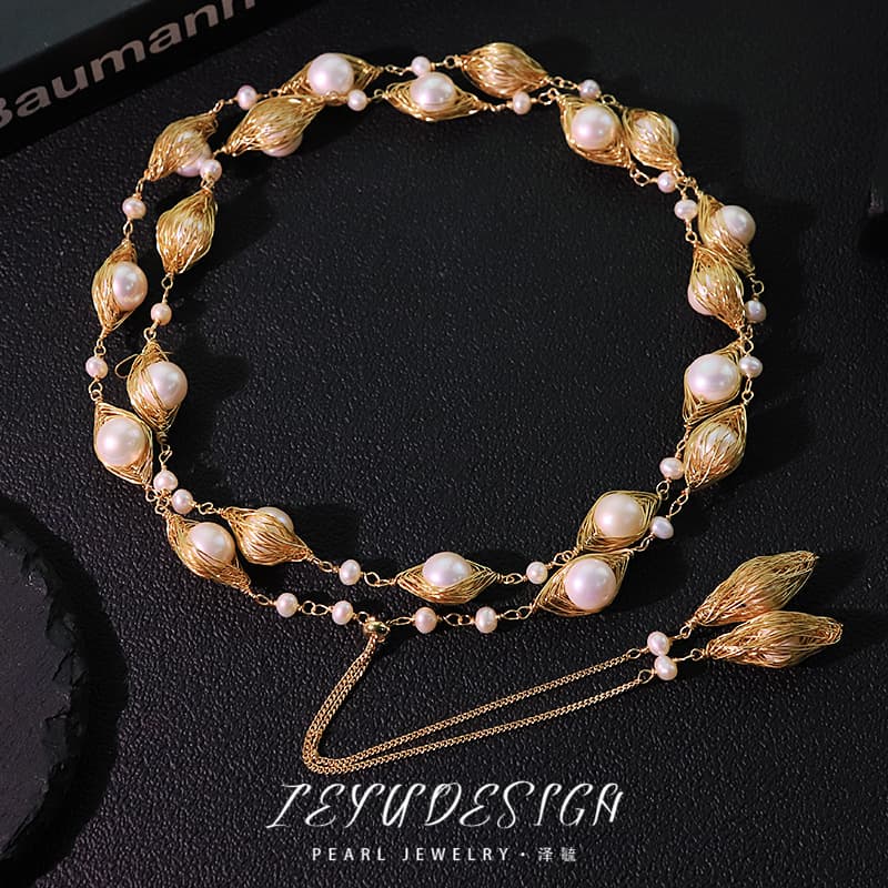 Coin Pearl Bracelet