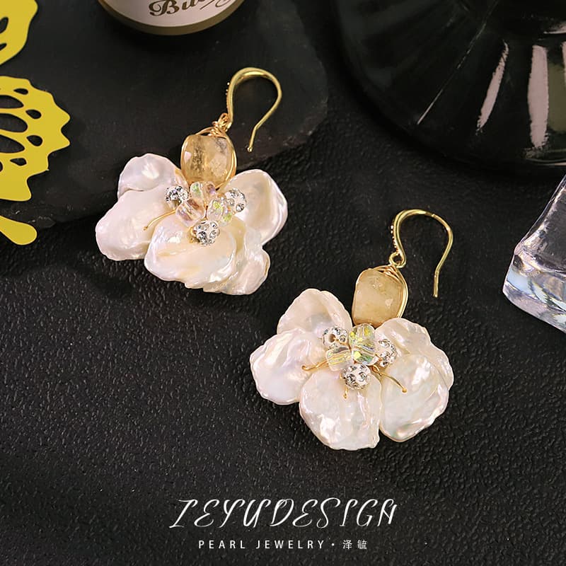 Drop Pearl Bracelet 2