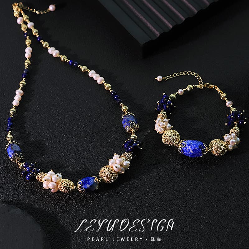 Oval Pearl Bracelet 2