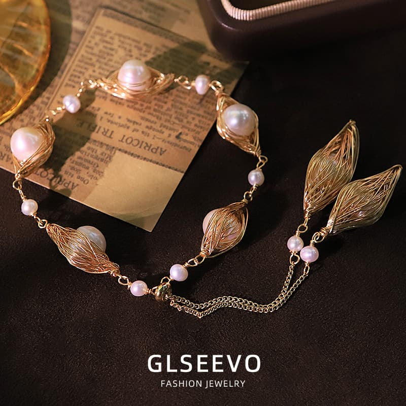The Leaf Line - Bracelet 2