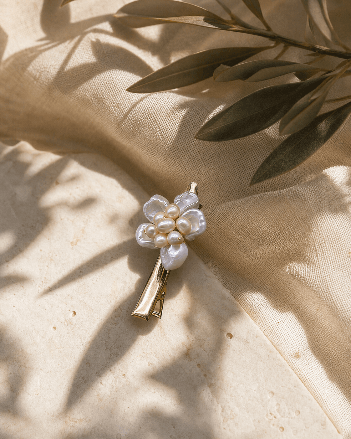 The Blush Cluster - Hair Clip