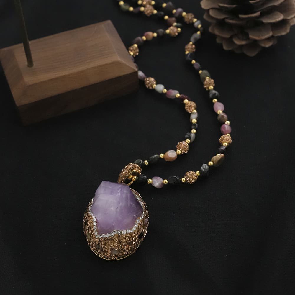 The Violet Pendant - Necklace 5