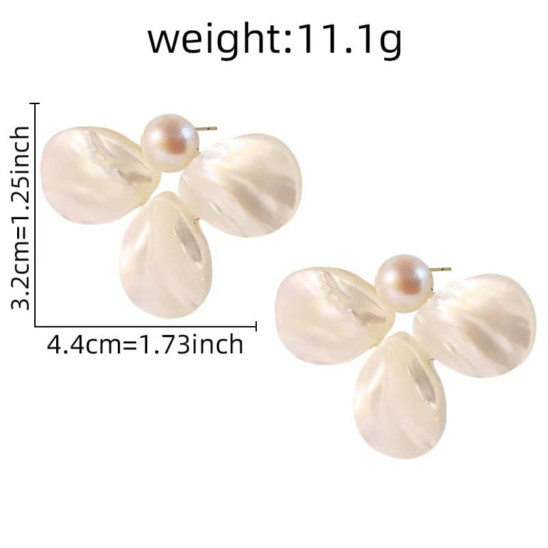 The White Garden - Earrings 3