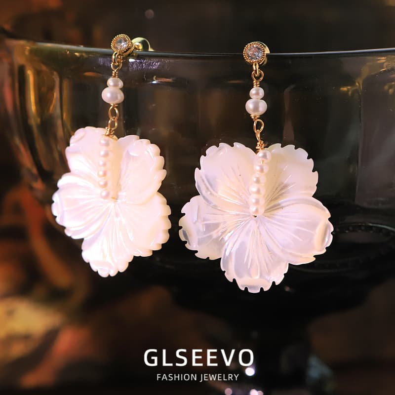 The Dewflower - Earrings 3