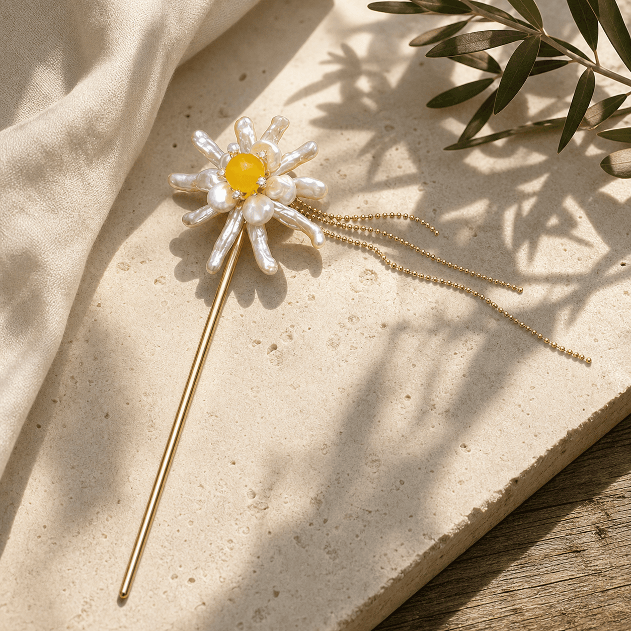 The Daisy Chain - Hair Stick