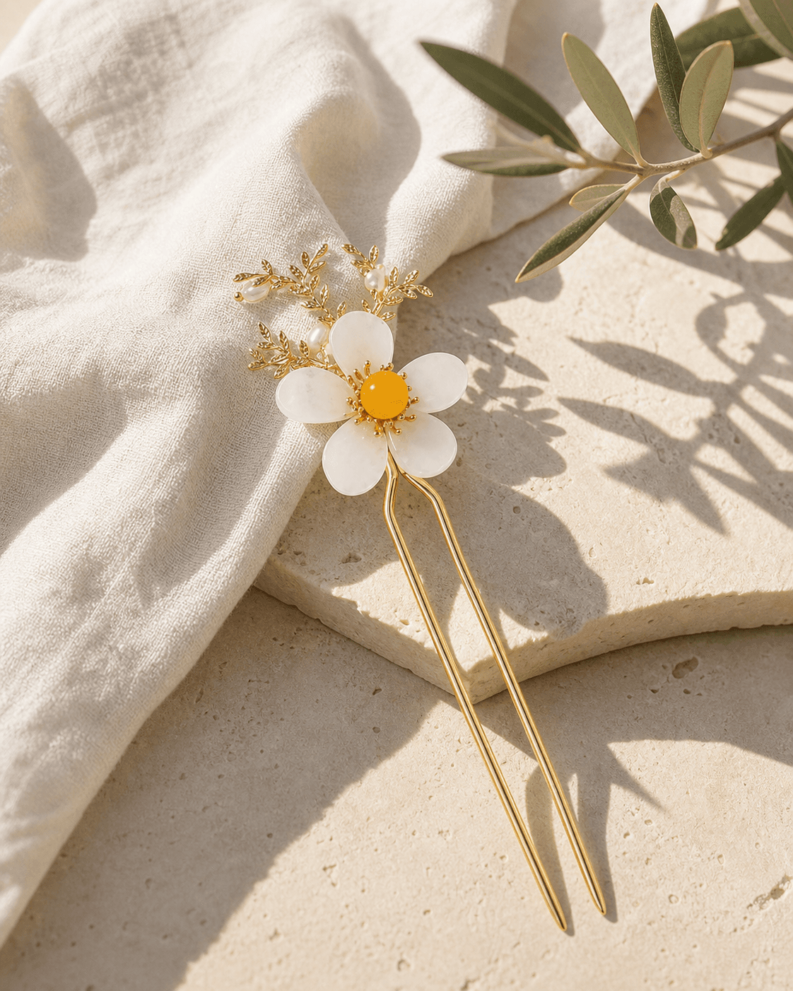 The Amber Bloom - U Pin