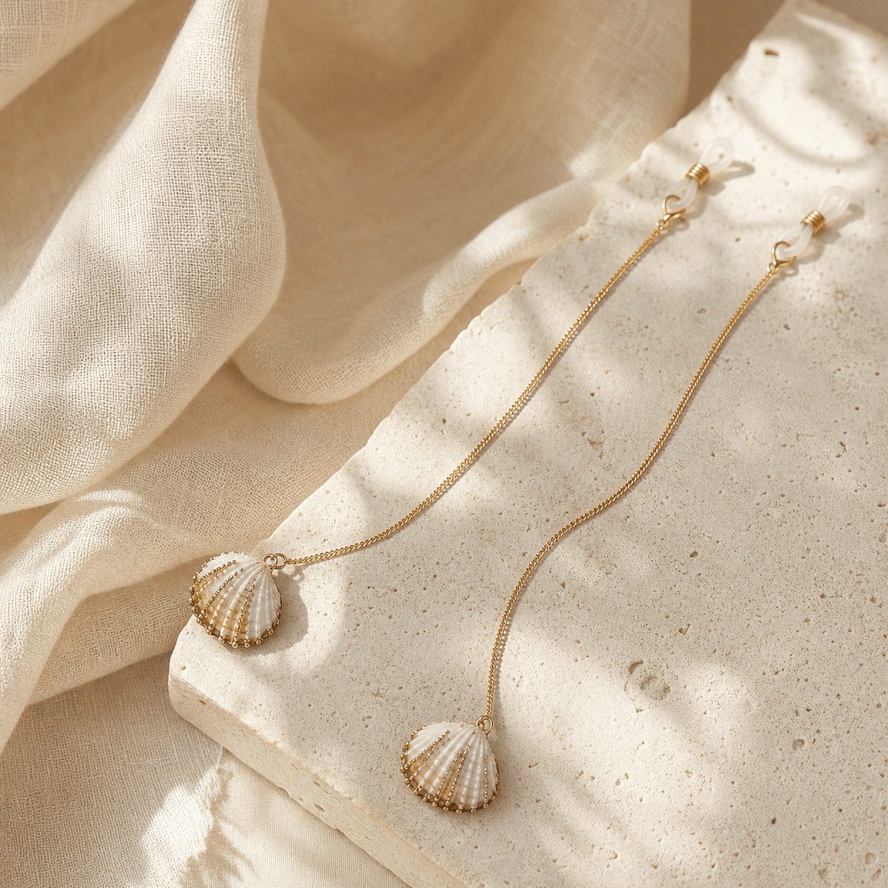The Shell Drop - Eyewear Chain - MythRealms pearl jewelry